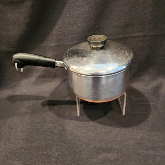 Vintage Revere Ware 1801 Cooper Bottom Sauce Pan, 1 Quart - Picture 2 of 8
